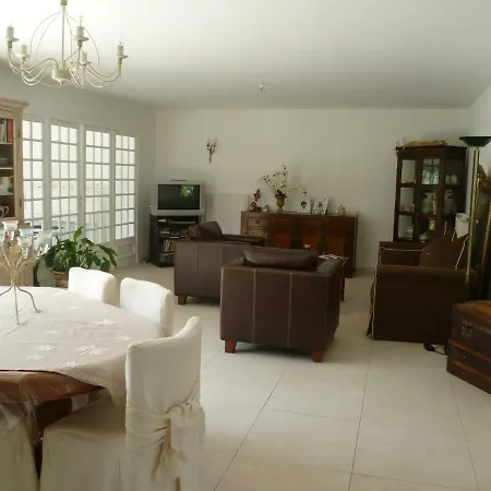 Feriehus Maison De Charme Avec Piscine La Rochelle *